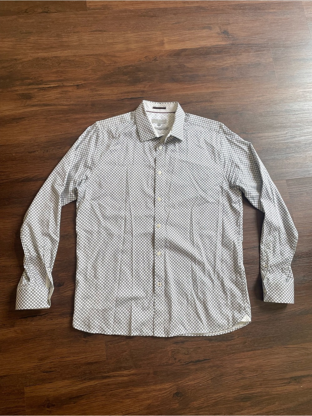 Ted Baker Men's Size 5 (XL) Button Up Long Sleeve Shirt Geometric Black/white